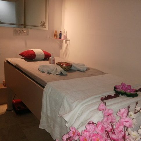 Glow Zone Spa Dadar Mumbai